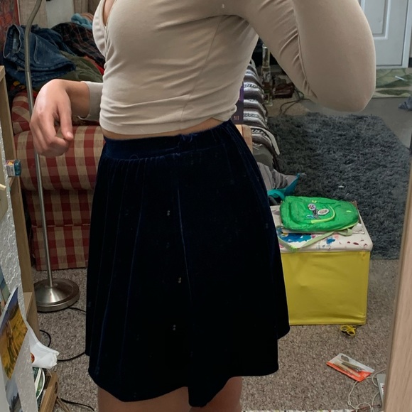 blue velvet american apparel mini skirt - Picture 3 of 3